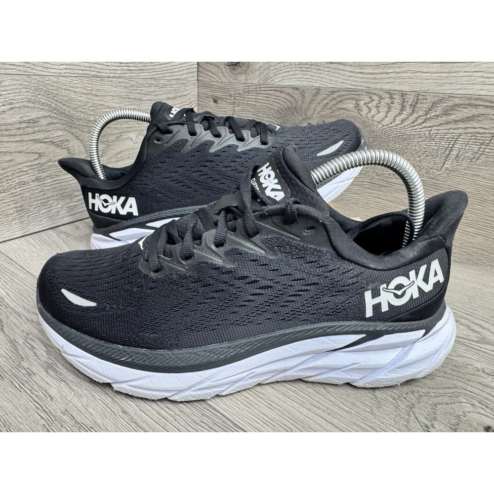 HOKA ONE ONE Clifton 8 Womens Size 7.5 D ~ Black Running Athletic Shoes 1119394